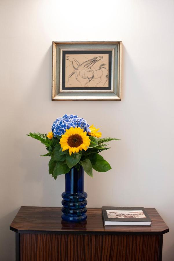 Modern Hospitality Naples Exclusive Stay ภายนอก รูปภาพ