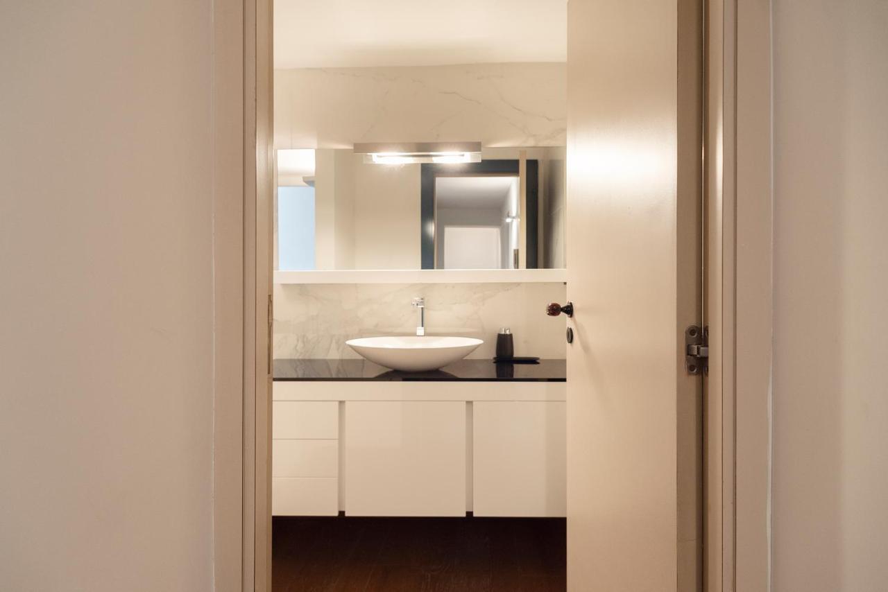 Modern Hospitality Naples Exclusive Stay ภายนอก รูปภาพ