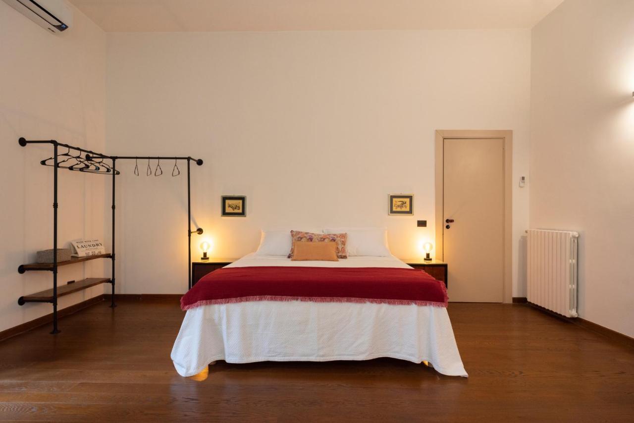 Modern Hospitality Naples Exclusive Stay ภายนอก รูปภาพ