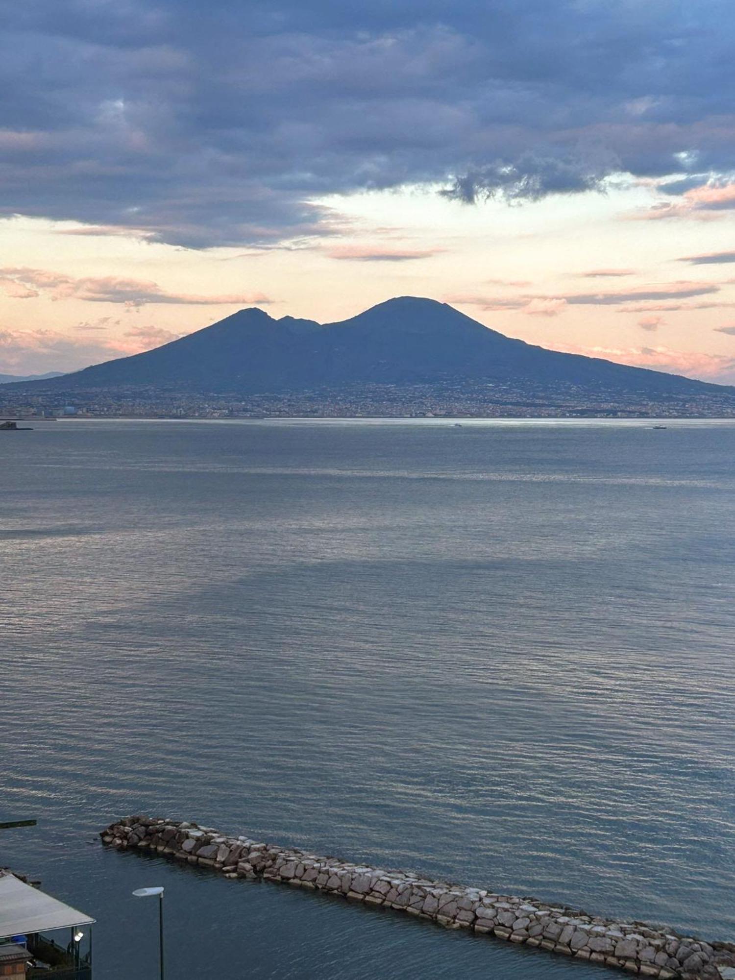 Modern Hospitality Naples Exclusive Stay ภายนอก รูปภาพ